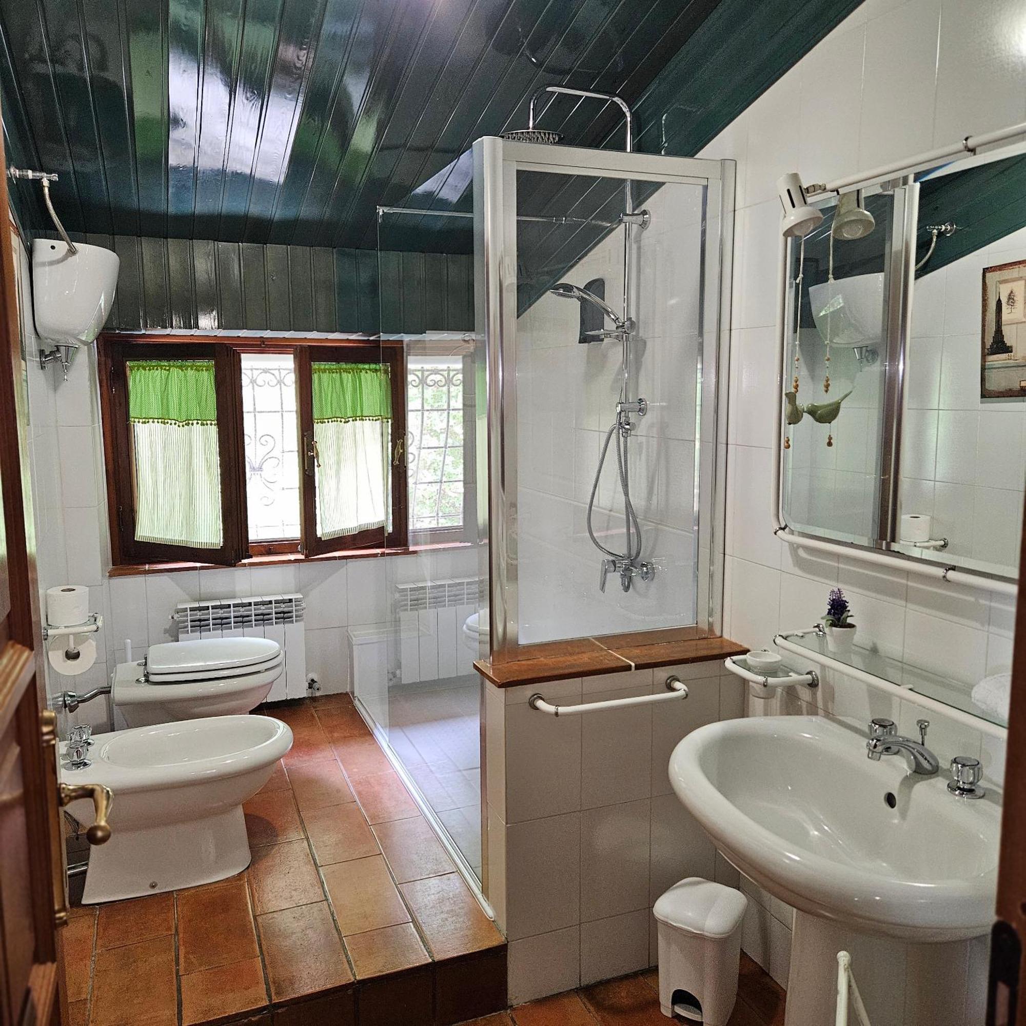 Piccoli Sogni Villa Valfabbrica Luaran gambar