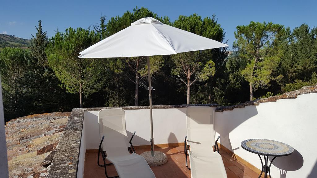 Piccoli Sogni Villa Valfabbrica Luaran gambar