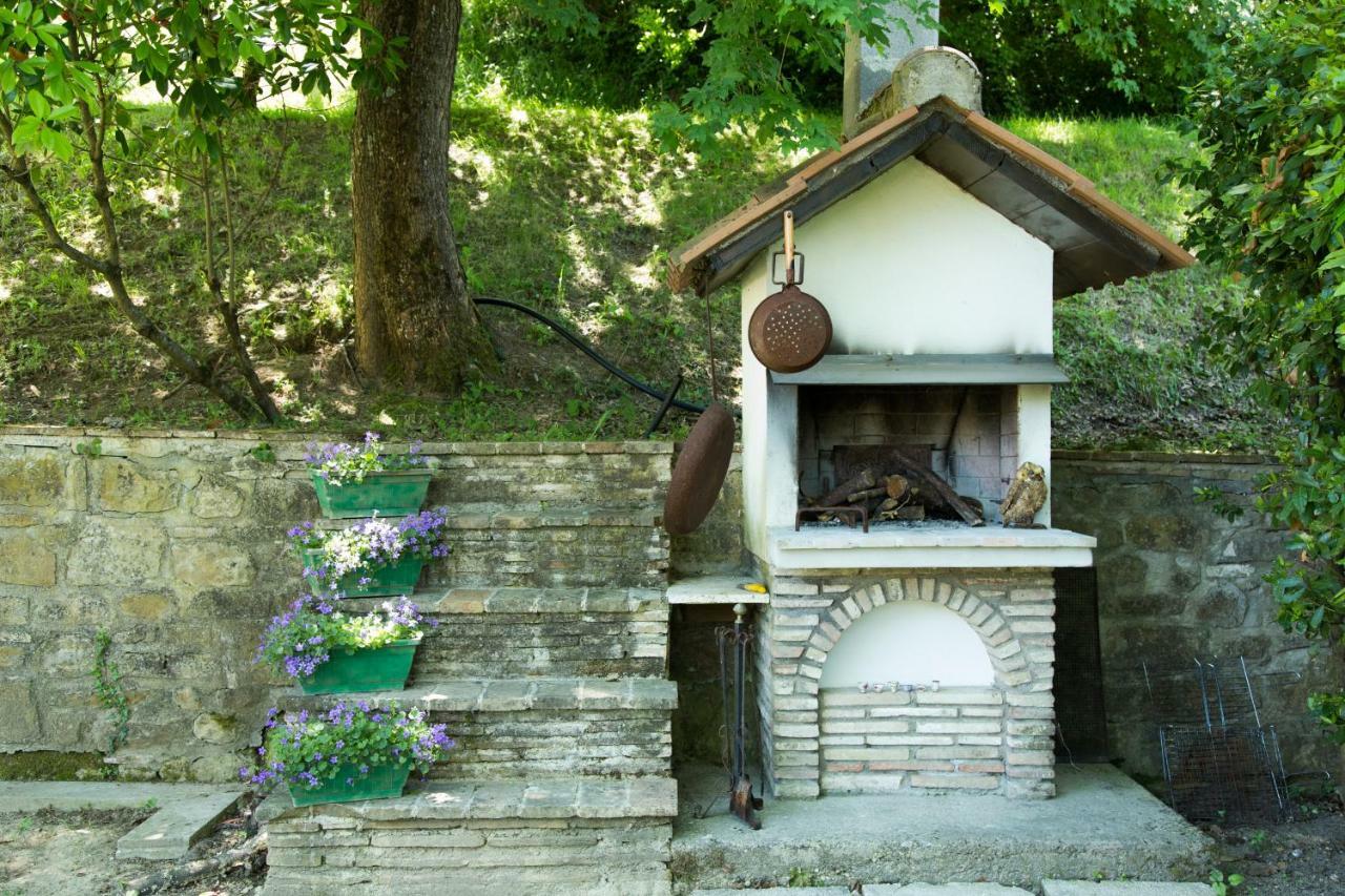 Piccoli Sogni Villa Valfabbrica Luaran gambar